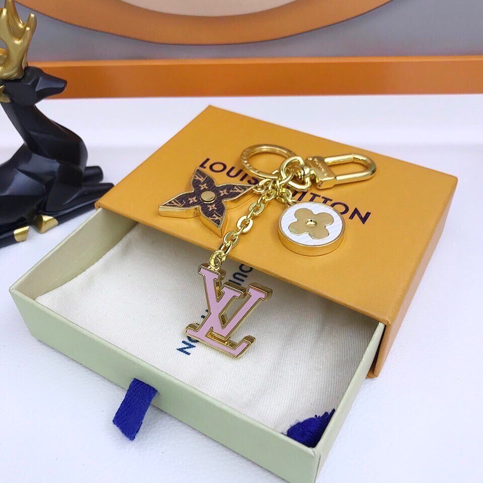 GLM - Top Quality Keychains LUV 016