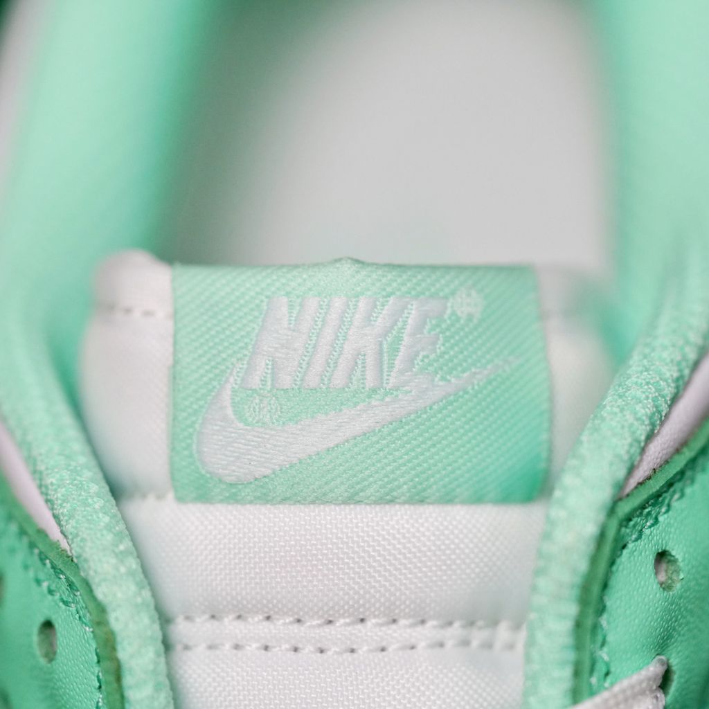 GLM - Tiffany white green