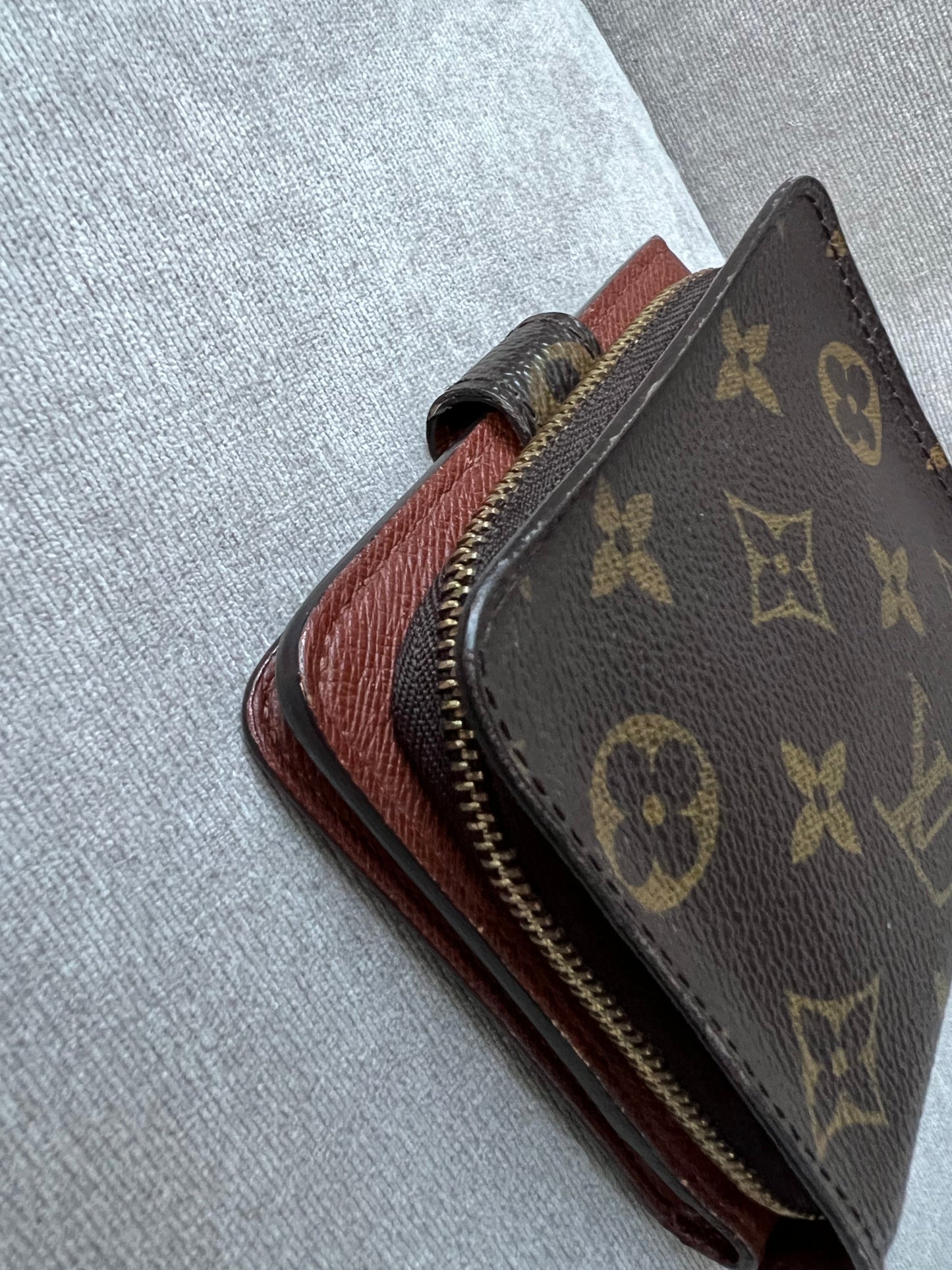 Louis Vuitton Monogram Small Bifold Wallet