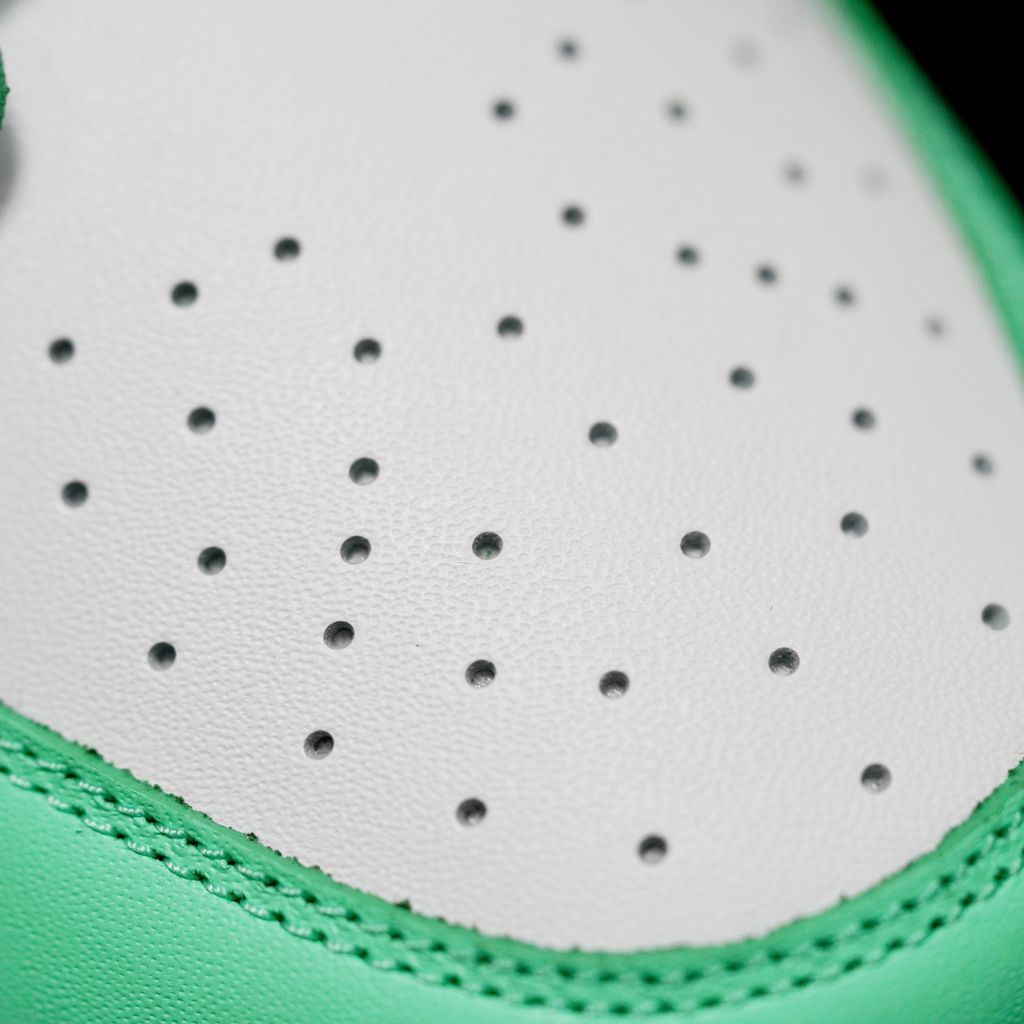 GLM - Tiffany white green