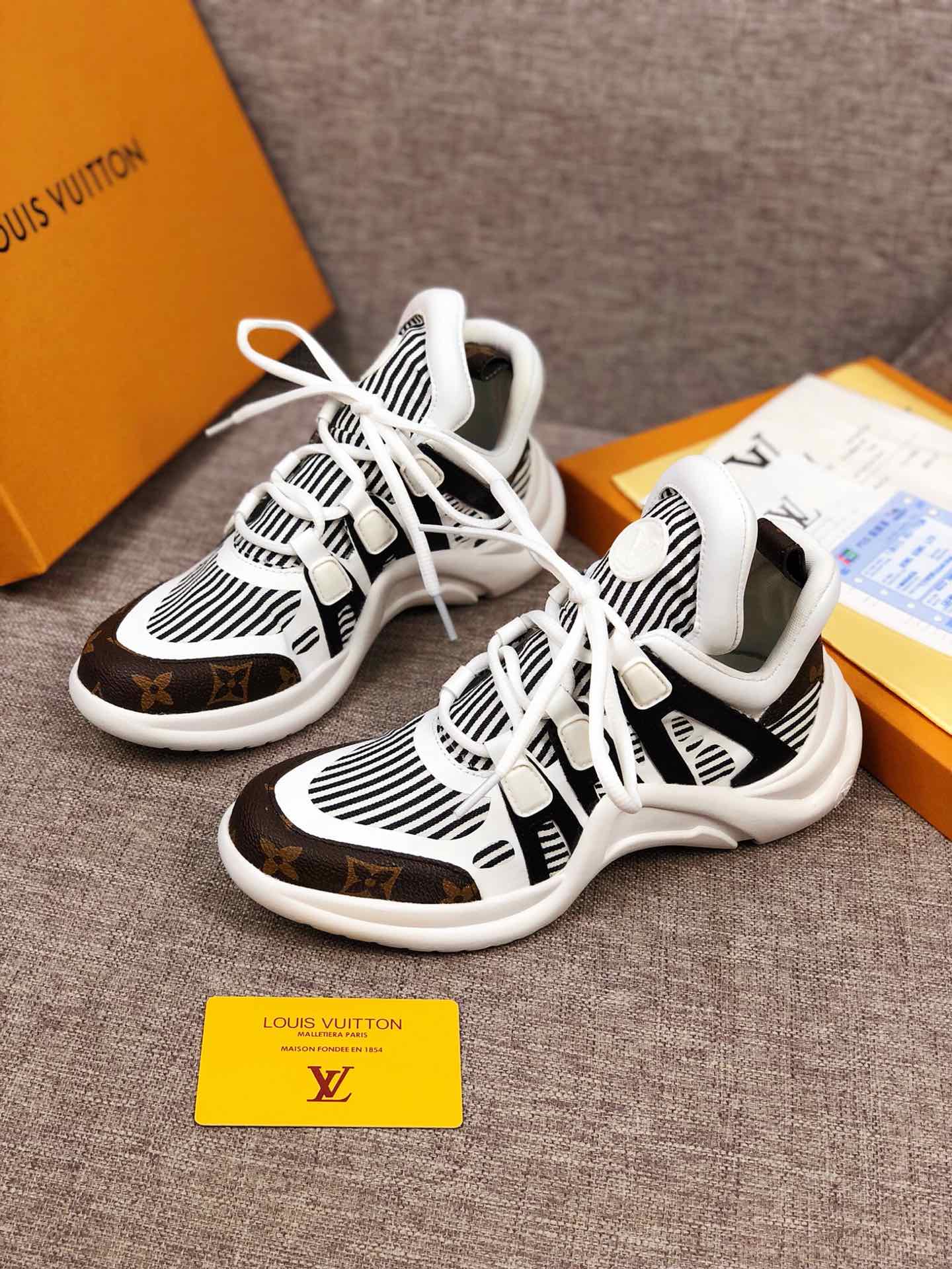 GLM - LUV Archlight Black White Sneaker