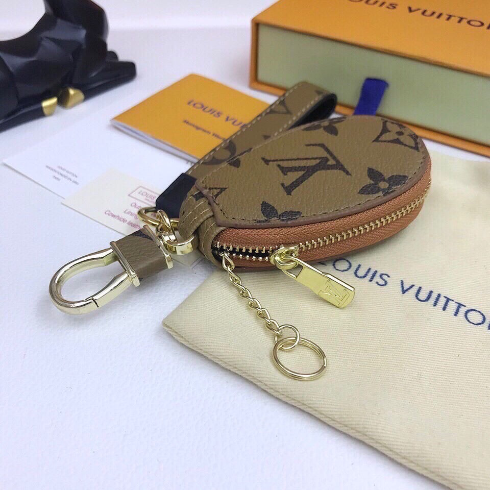 GLM - Top Quality Keychains LUV 025