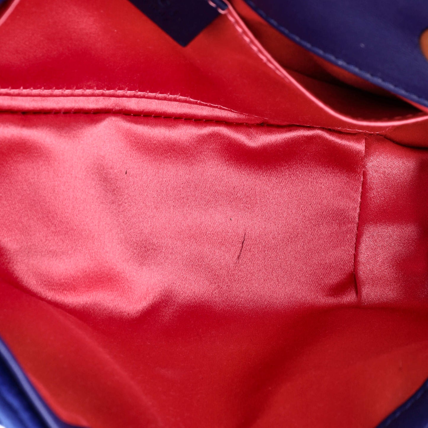 GG Marmont Flap Bag Matelasse Velvet Mini