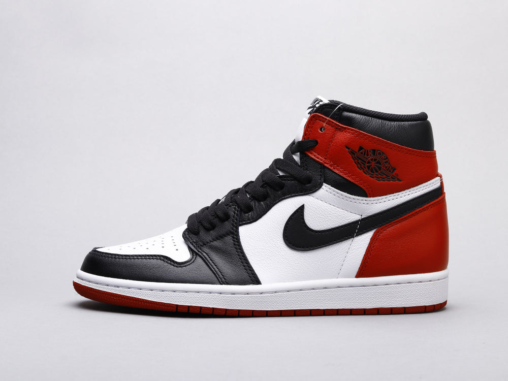GLM - AJ1 black toe