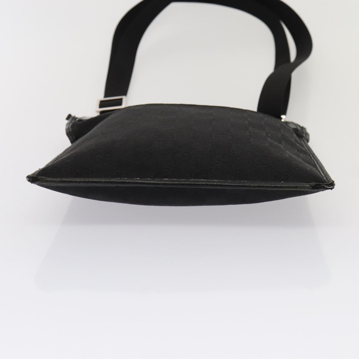 GUCCI GG Canvas Shoulder Bag Black 27639 200047 83704