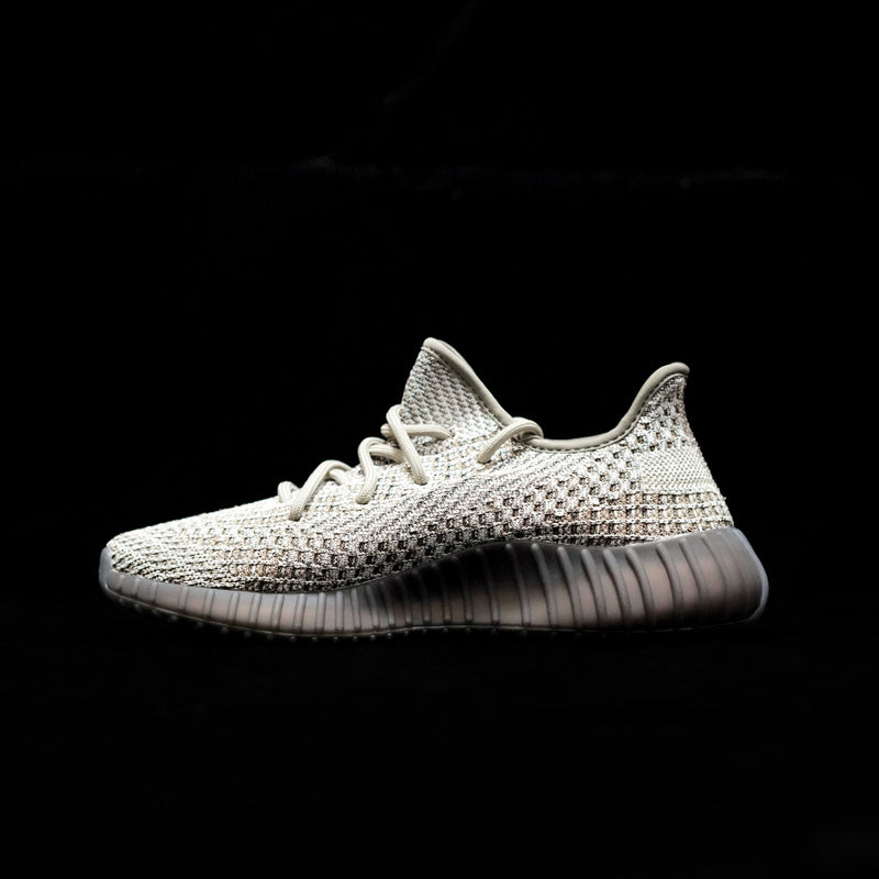 GLM - Yzy 350 Yzy Volcanic Ash Sneaker