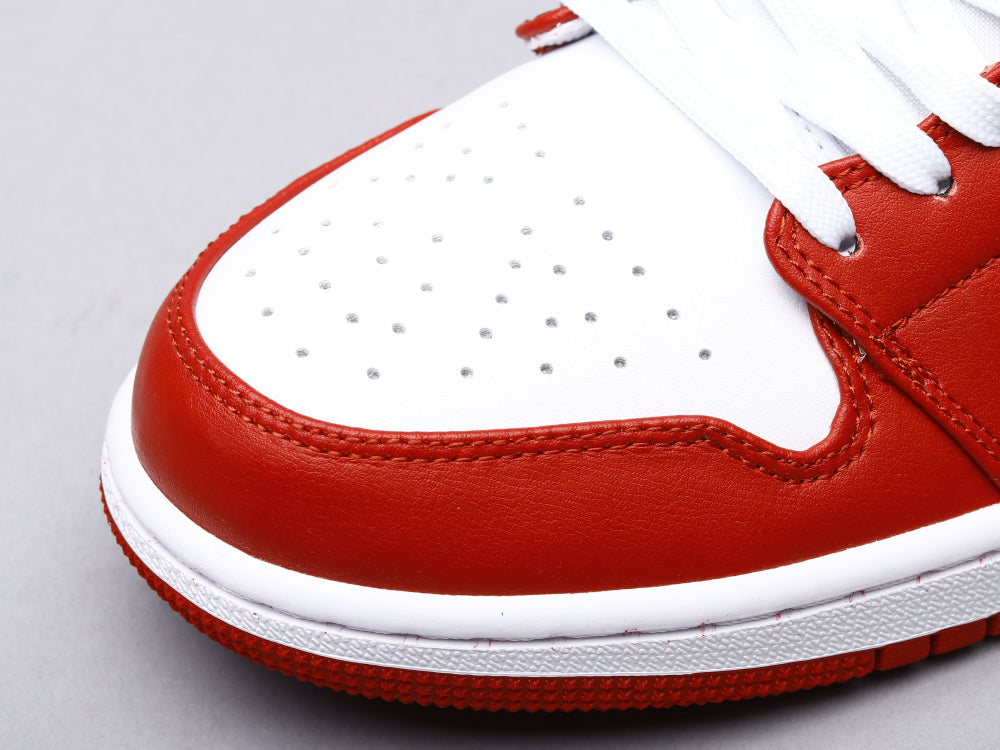GLM - AJ1 new white red