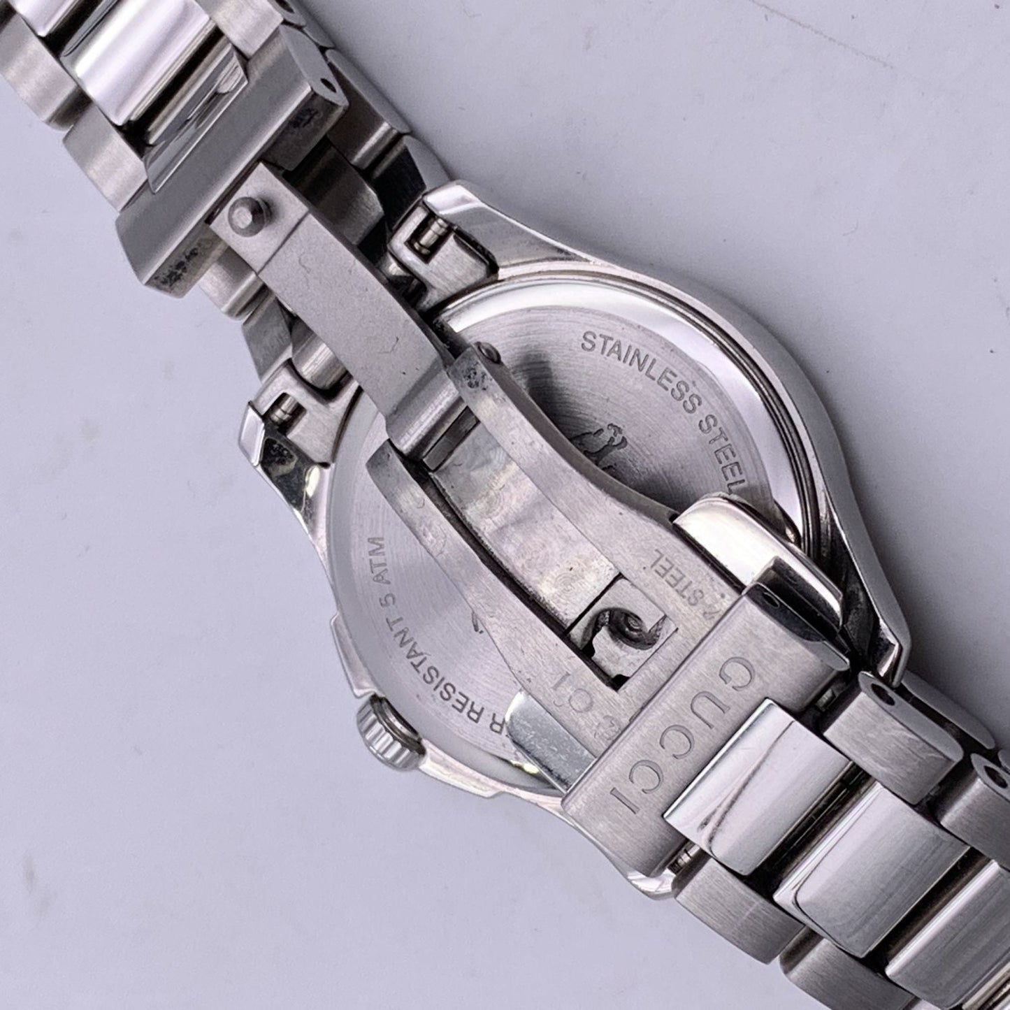 GUCCI G-Timeless Slim Stainless Steel 126.5 Black Dial Watch