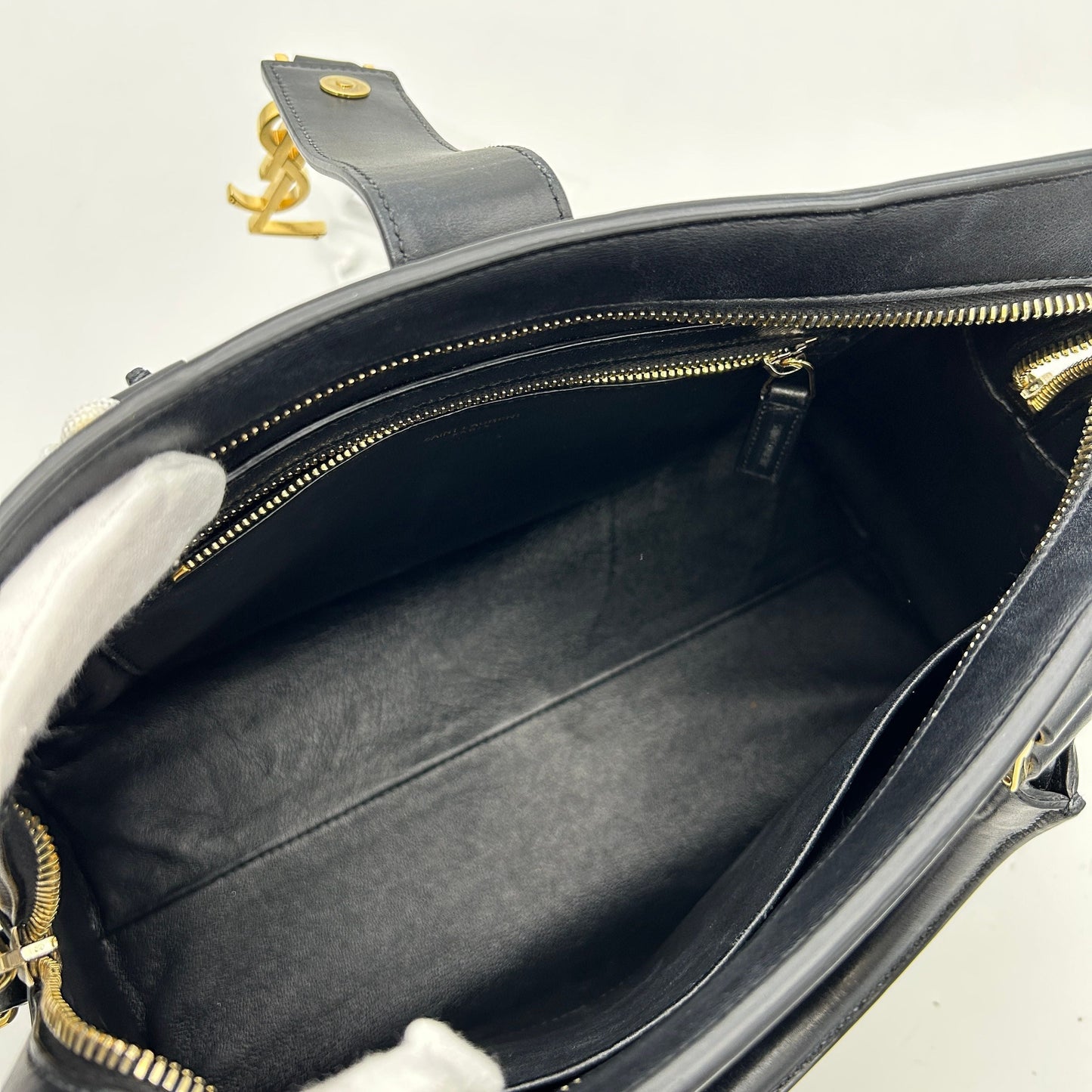 Saint Laurent Paris Women's Baby Cabas Black W/Strap LA45854