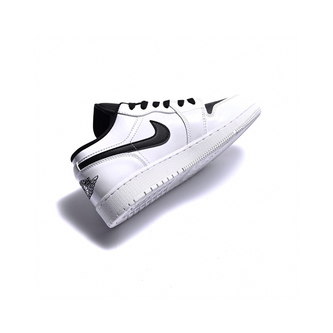 GLM - AJ1 low black and white panda