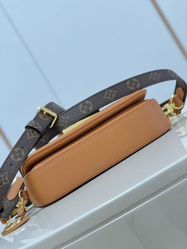 Satchel Bags - Mix1 Items - 065
