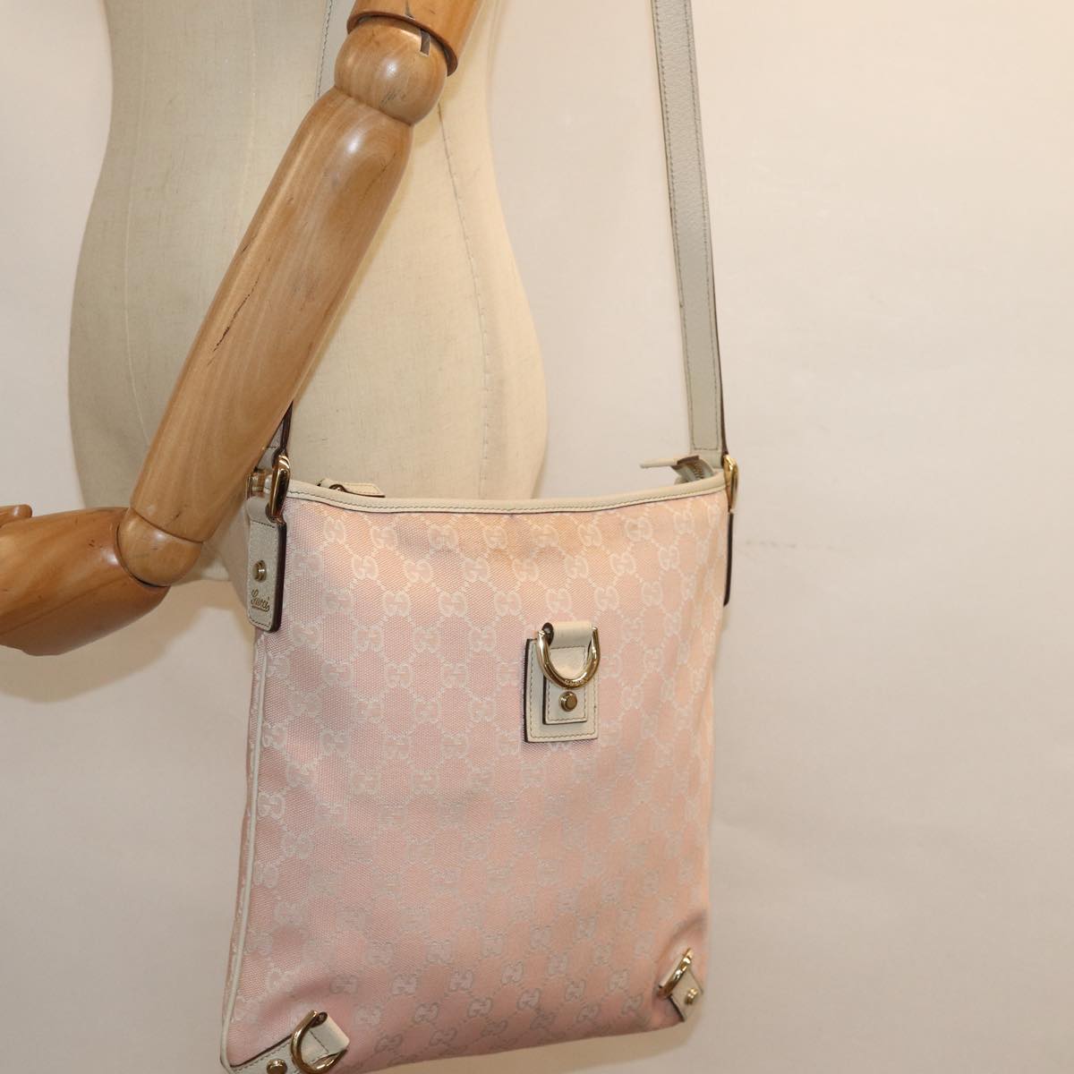 GUCCI GG Canvas Shoulder Bag Pink Gold 131326 84659