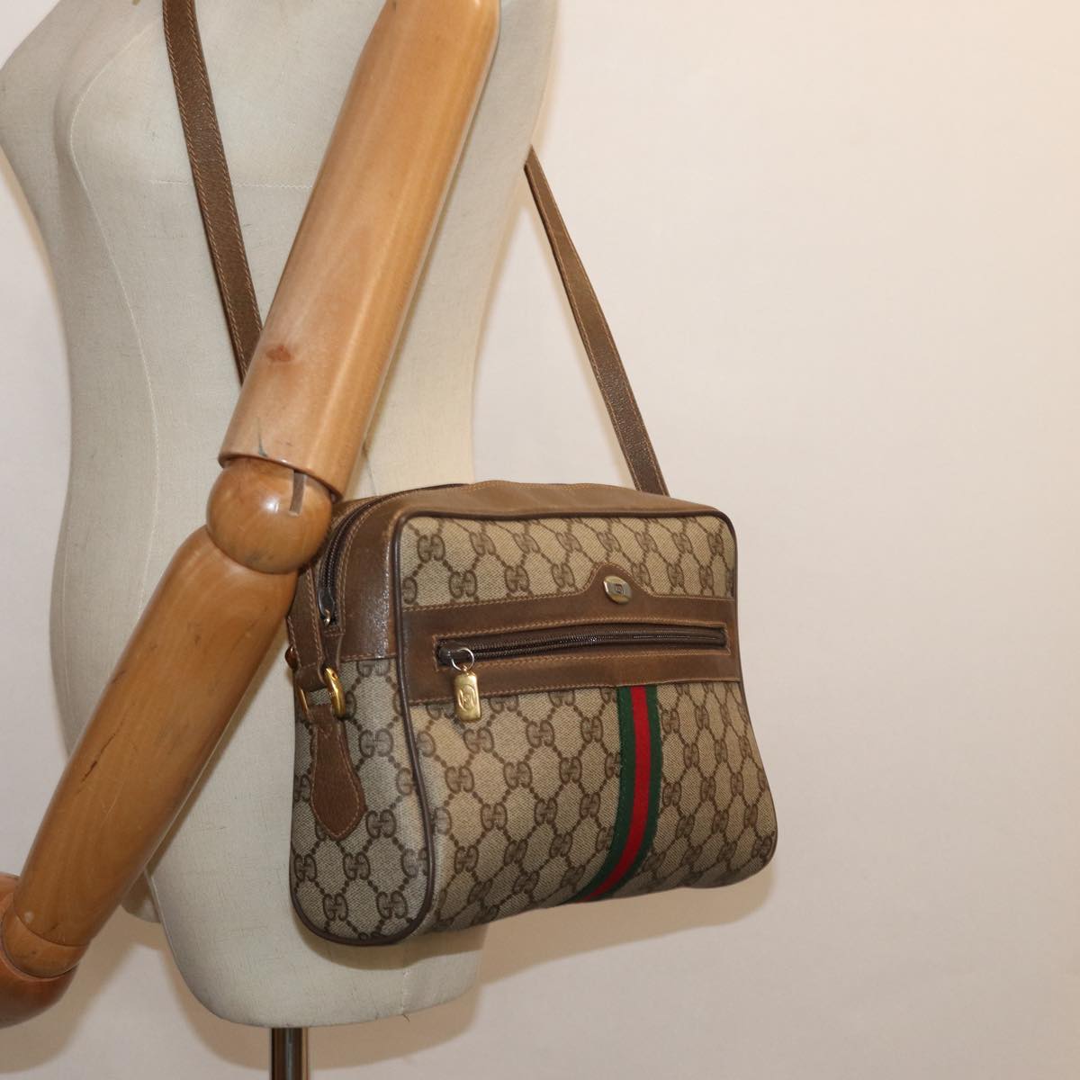 GUCCI GG Supreme Web Sherry Line Shoulder Bag PVC Beige Red 56 02 005 84754
