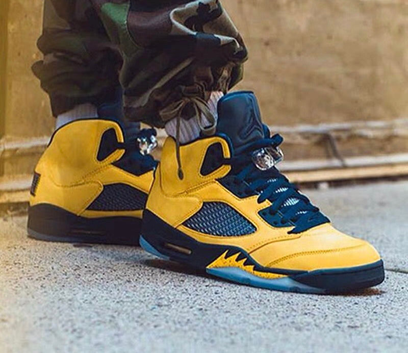 GLM - AJ5 Michigan black and yellow