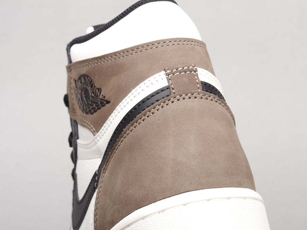 GLM - AJ1 Small Barb Black GLMcha