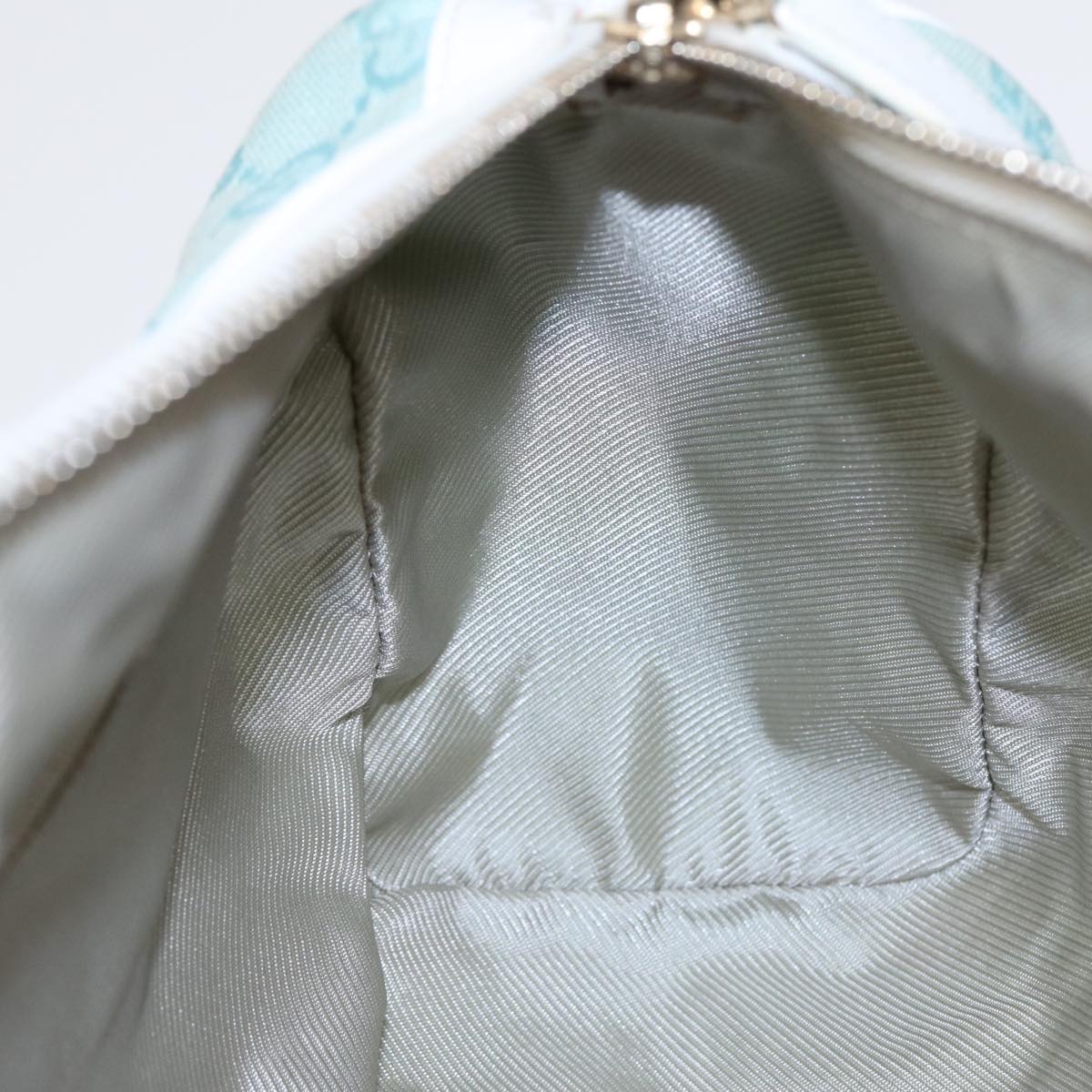 GUCCI GG Canvas Hand Bag Peppermint Gold 000 0851 85472