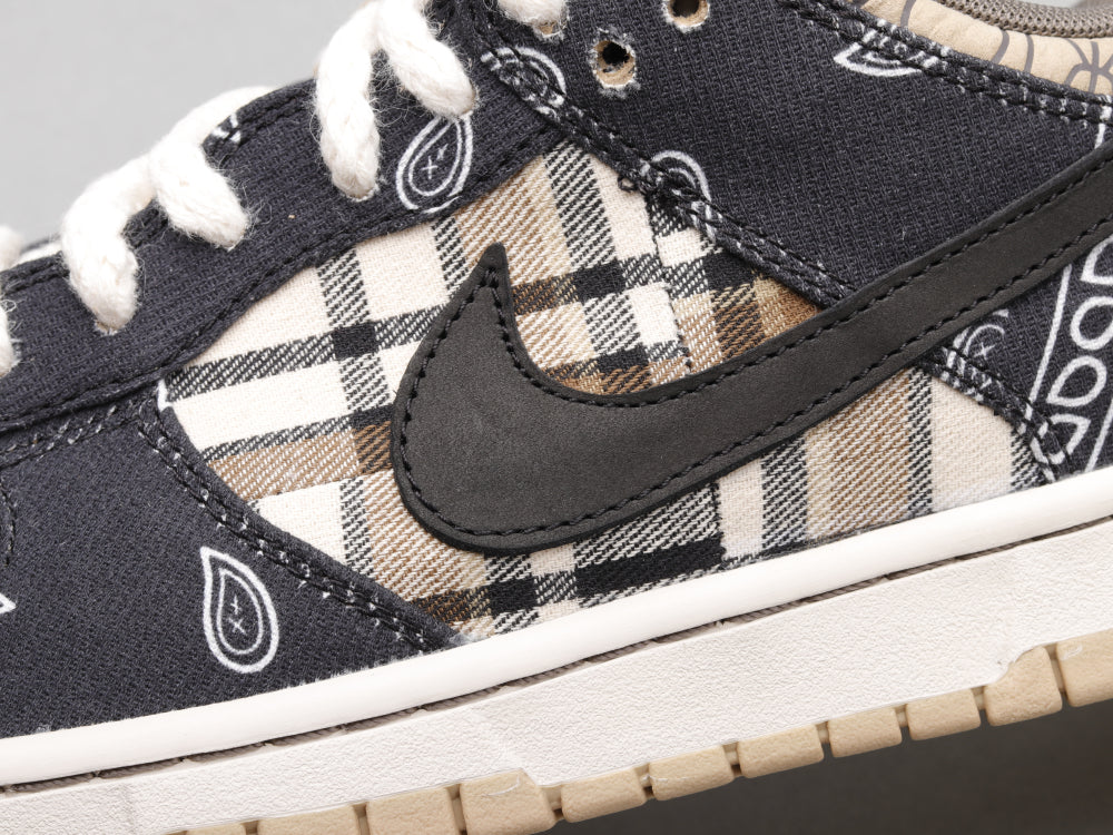 GLM - Travis Scott x SB Dunk Low Cashew Blossom