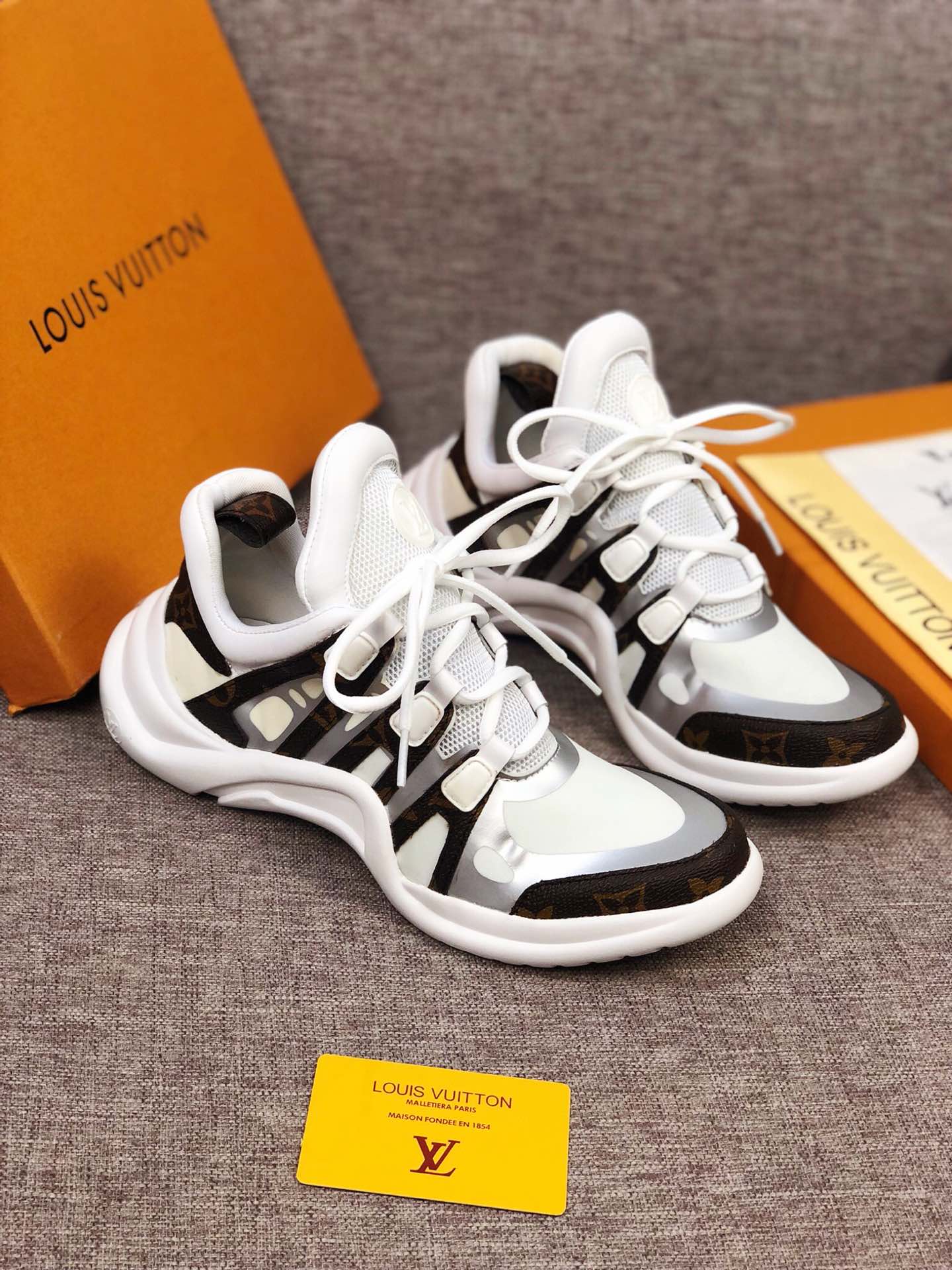 GLM - LUV Archlight White Brown Sneaker