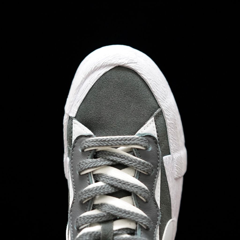 GLM - Sacai x Blazer Low Black & White