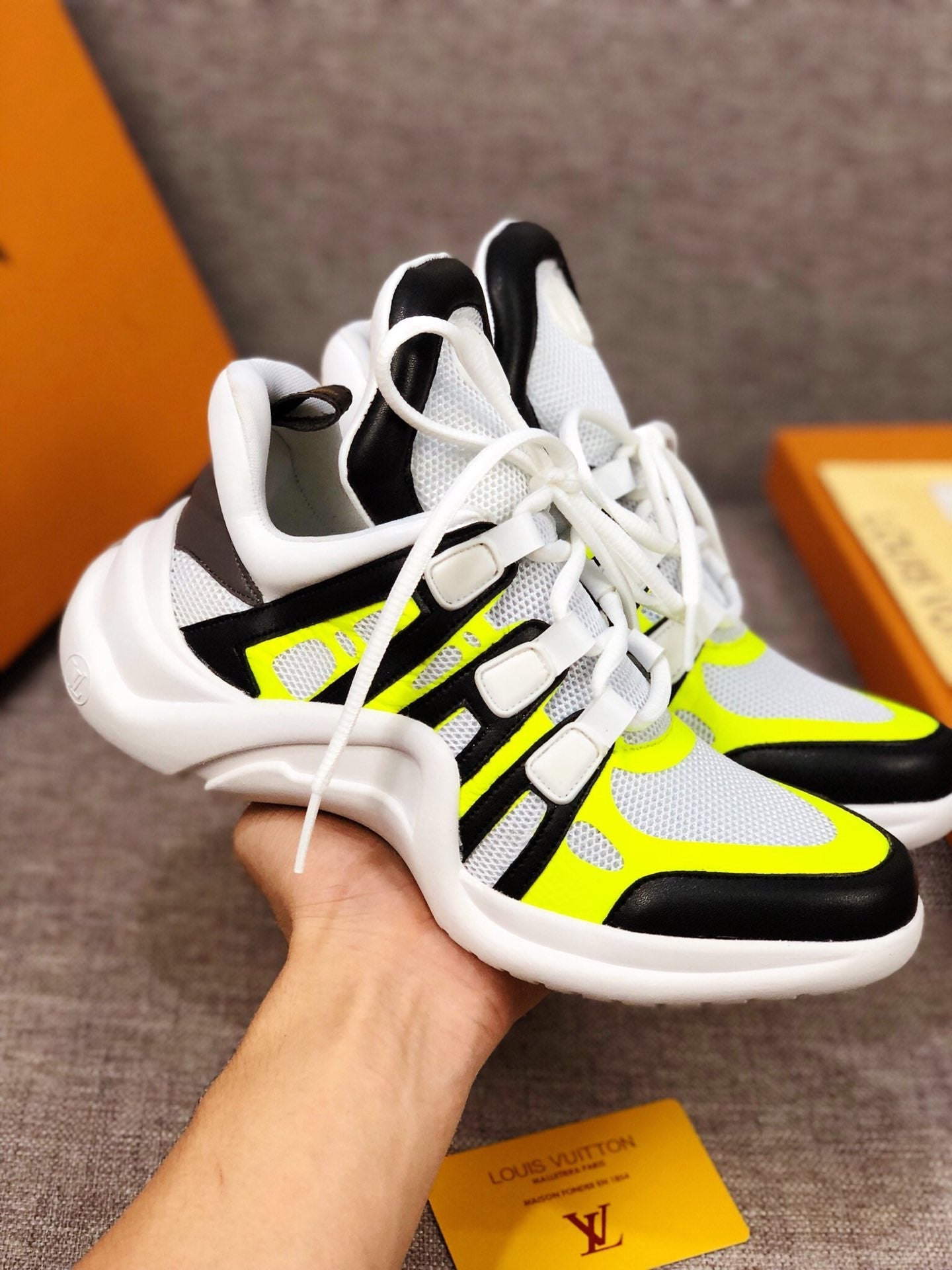 GLM - LUV Archlight Black White Yellow Sneaker