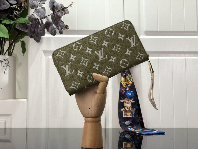 Fashion Lu-Vi bags - 2819