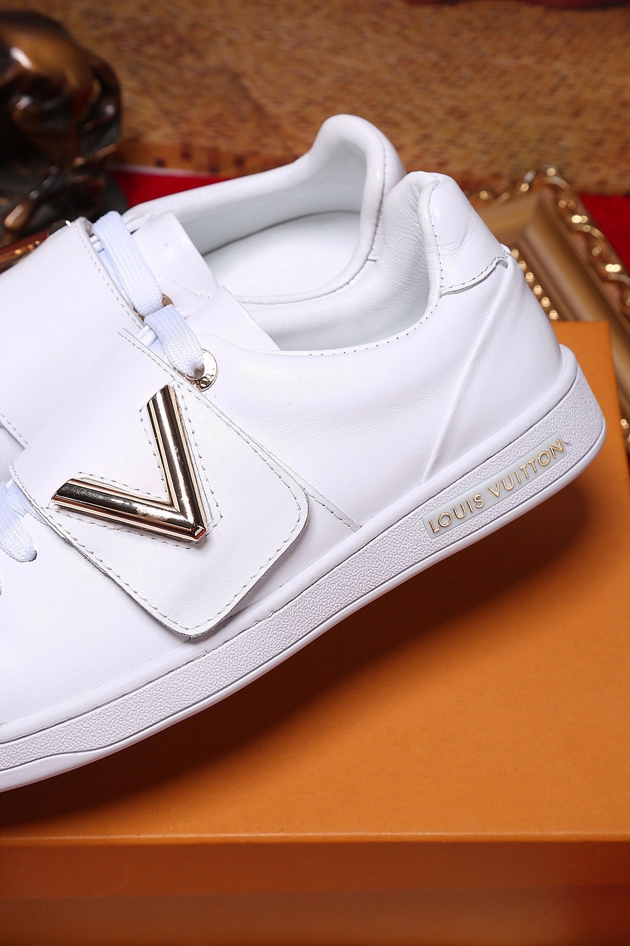 GLM - LUV Font Row White Sneaker