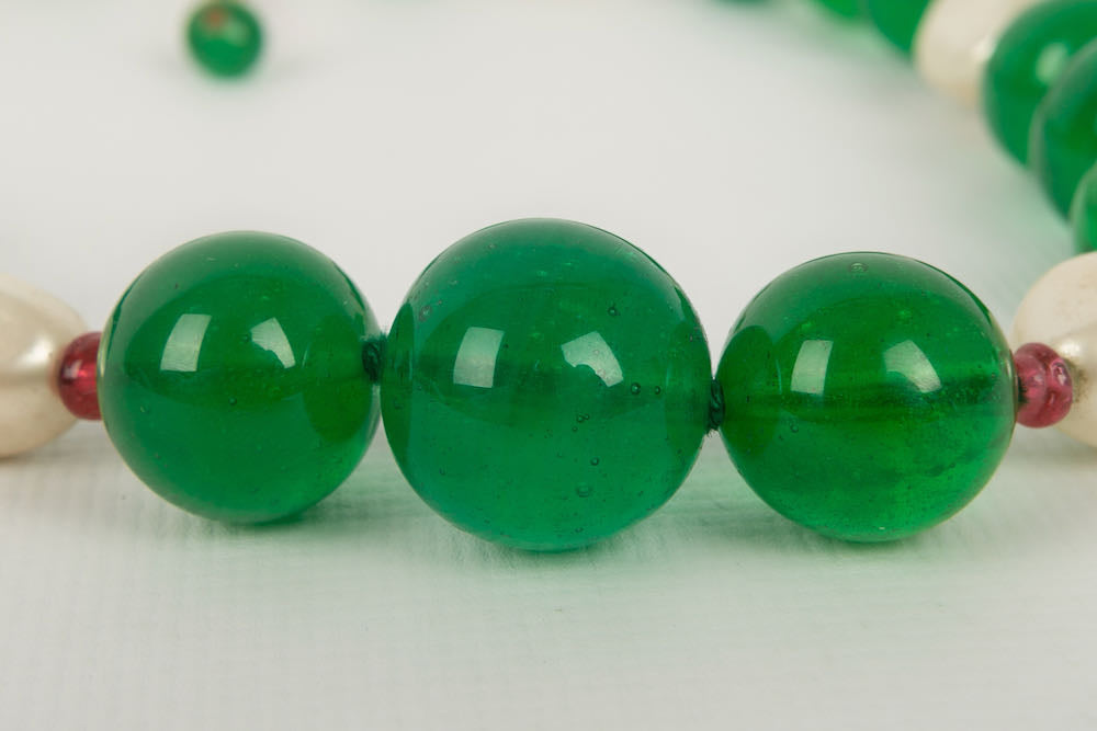 Collier de perles de verre