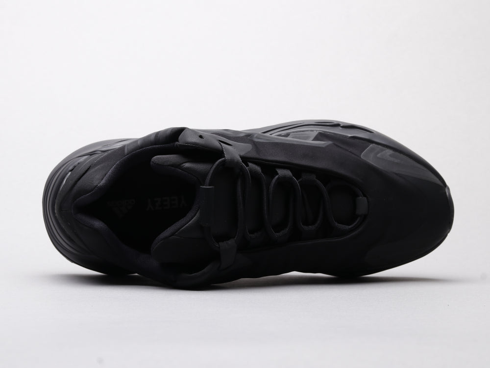 GLM - Yzy 700 Dark Glow Sneaker