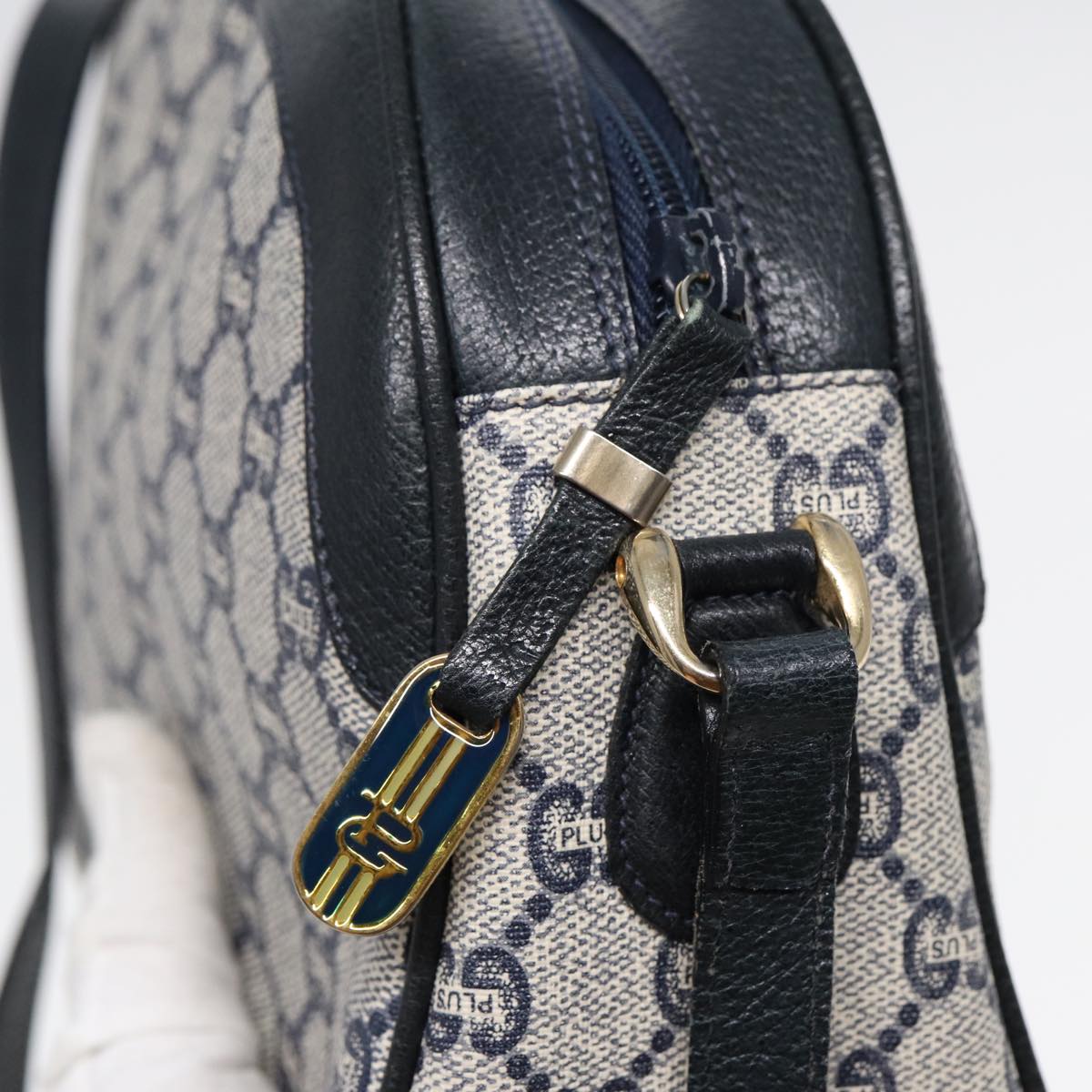 GUCCI GG Plus Supreme Shoulder Bag PVC Leather Navy Gold 88578