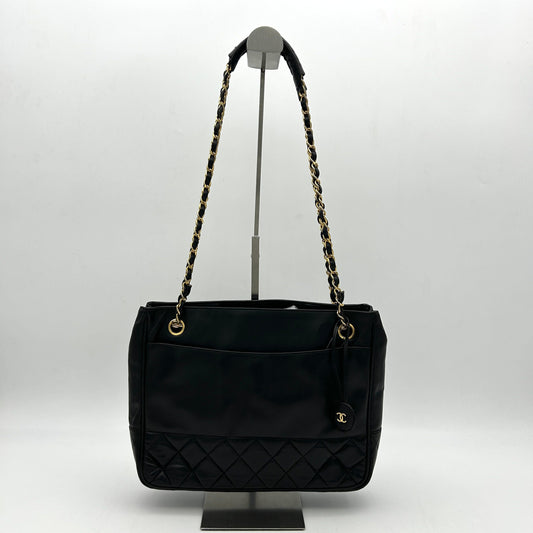 Chanel Quilted Chain Tote - Black Totes, Handbags ch8865fd
