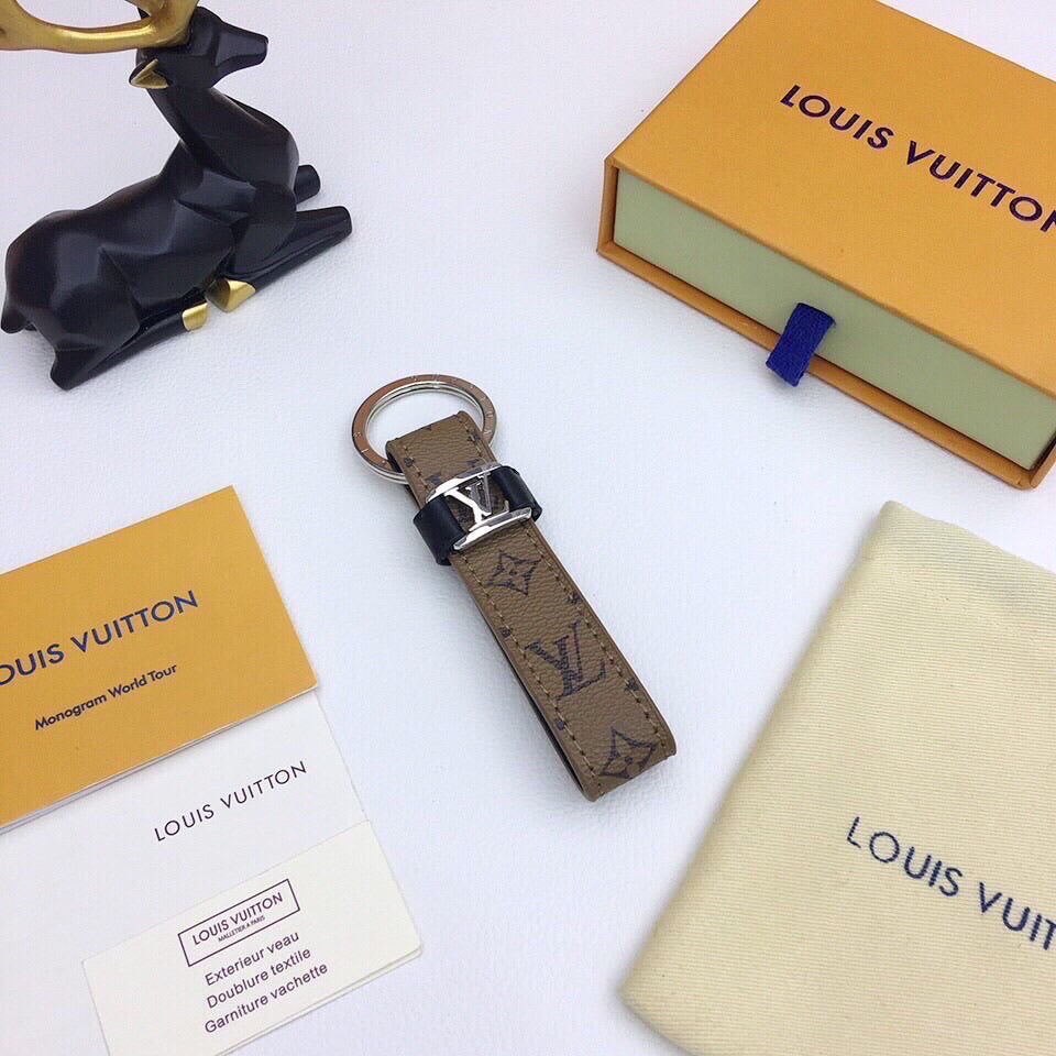 GLM - Top Quality Keychains LUV 001