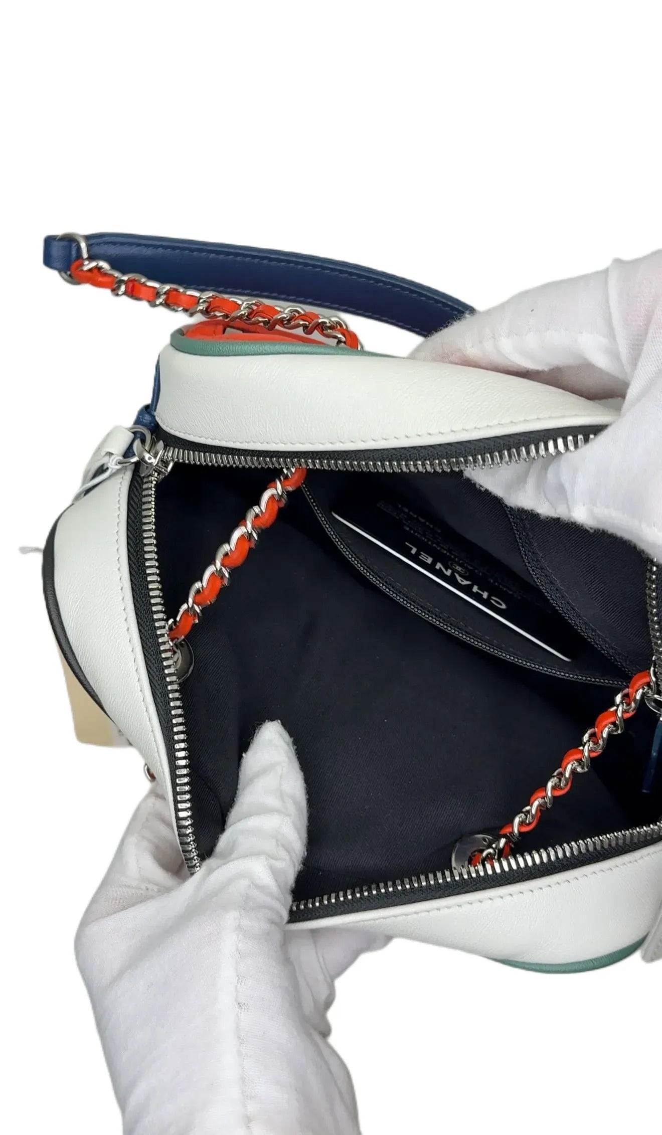 Cuba Camera Bag Quilted Lambskin Small B8-41