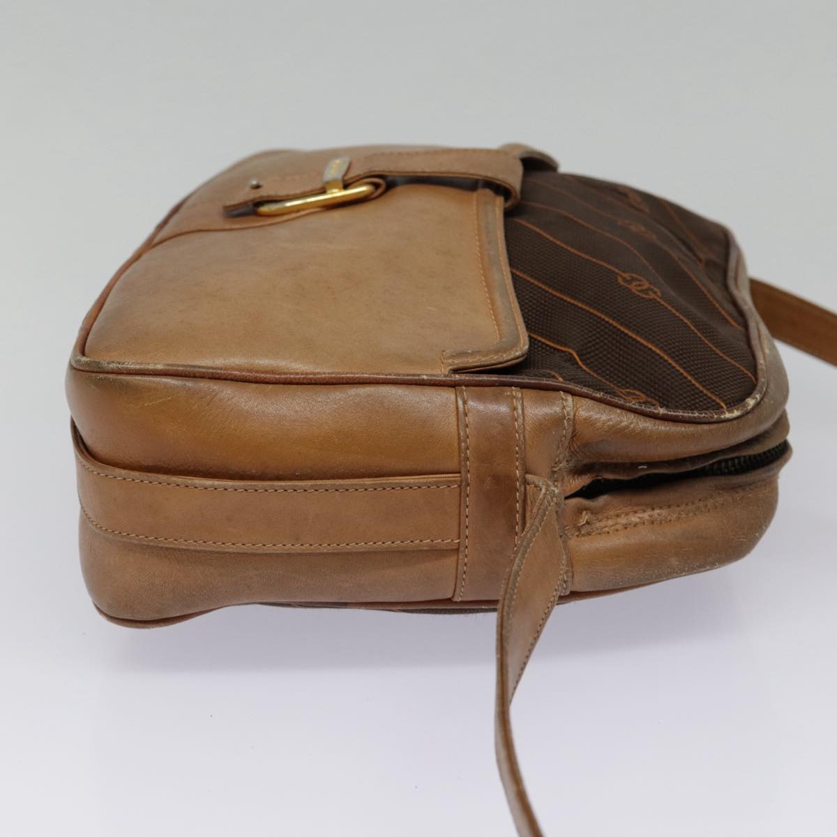 GUCCI Shoulder Bag Leather Brown Gold 89053