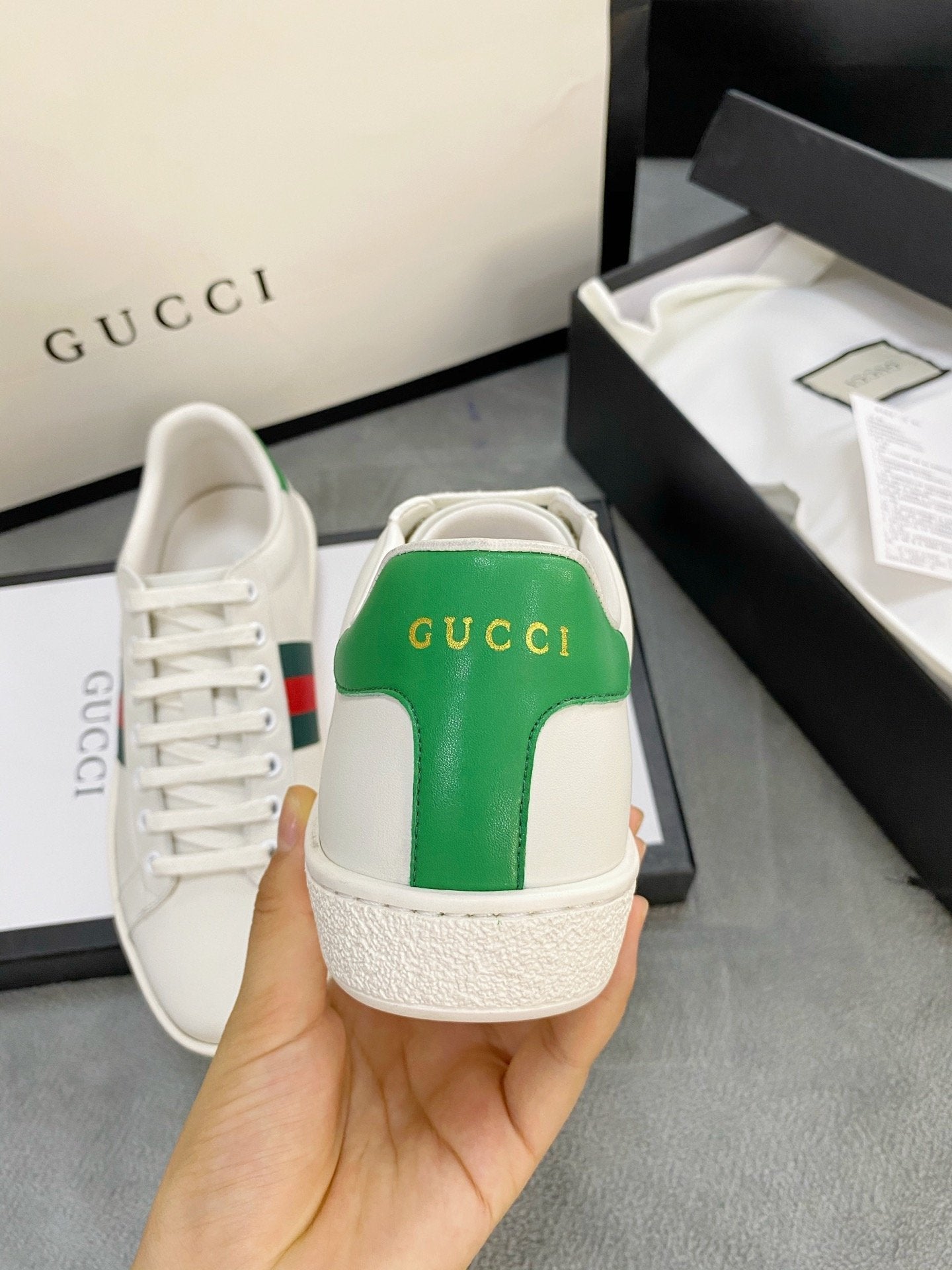 GLM-GCI PIG  Ace Sneaker 074