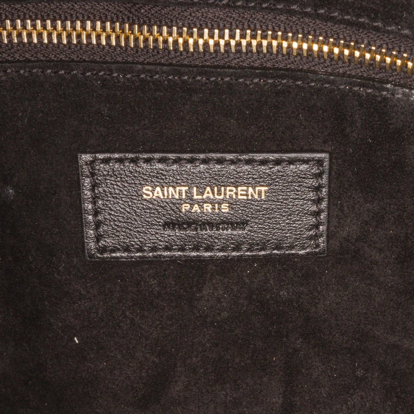 Yves Saint Laurent Le 5 ÃƒÆ’Ã‚Â  7 Black Leather