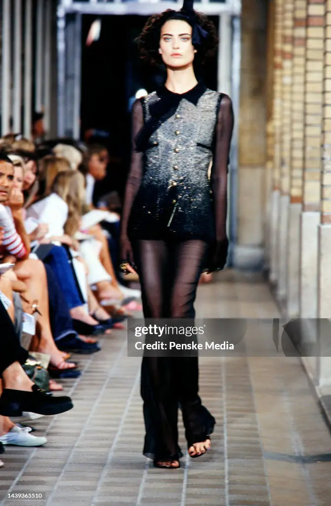 Tenue de soirÃ©e Chanel Haute Couture 2001