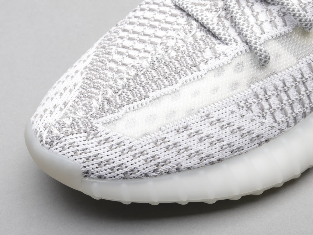 GLM - Yzy 350 White Angel Sneaker
