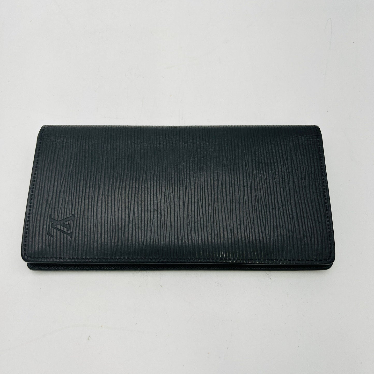 Louis Vuitton Portefeuille Brazza Epi Leather Black Bi-fold Long Wallet GP22274702