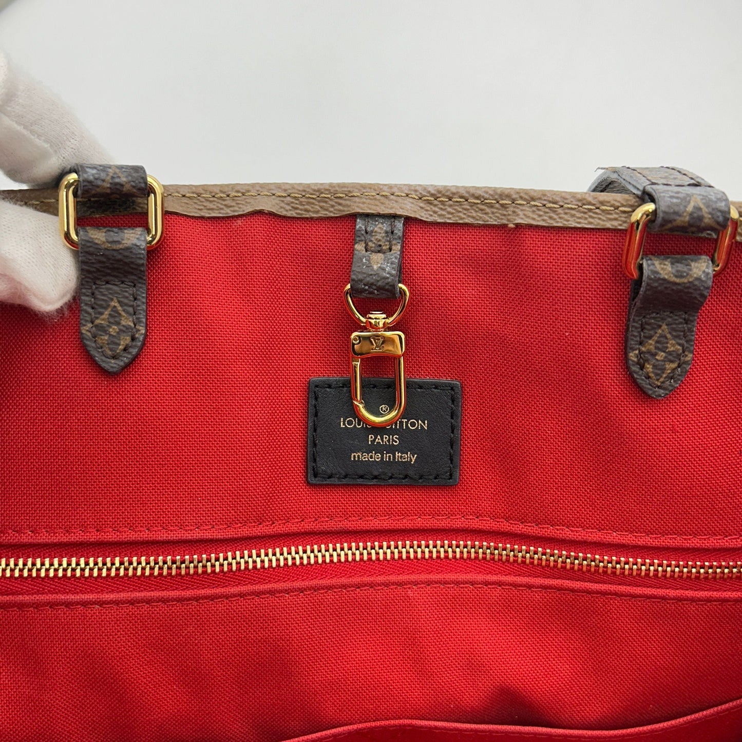 Louis Vuitton On the Go MM LA42328