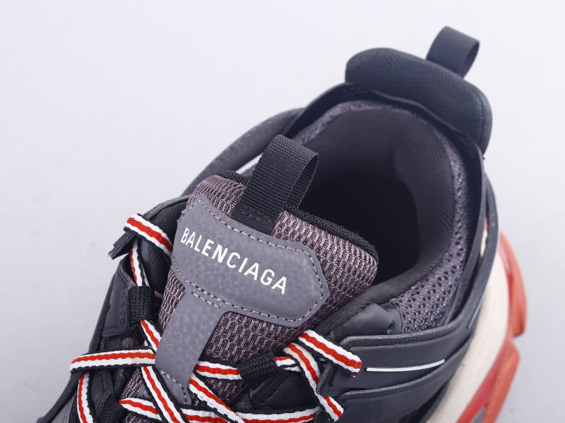 GLM - Bla Track Three Generations Sneaker