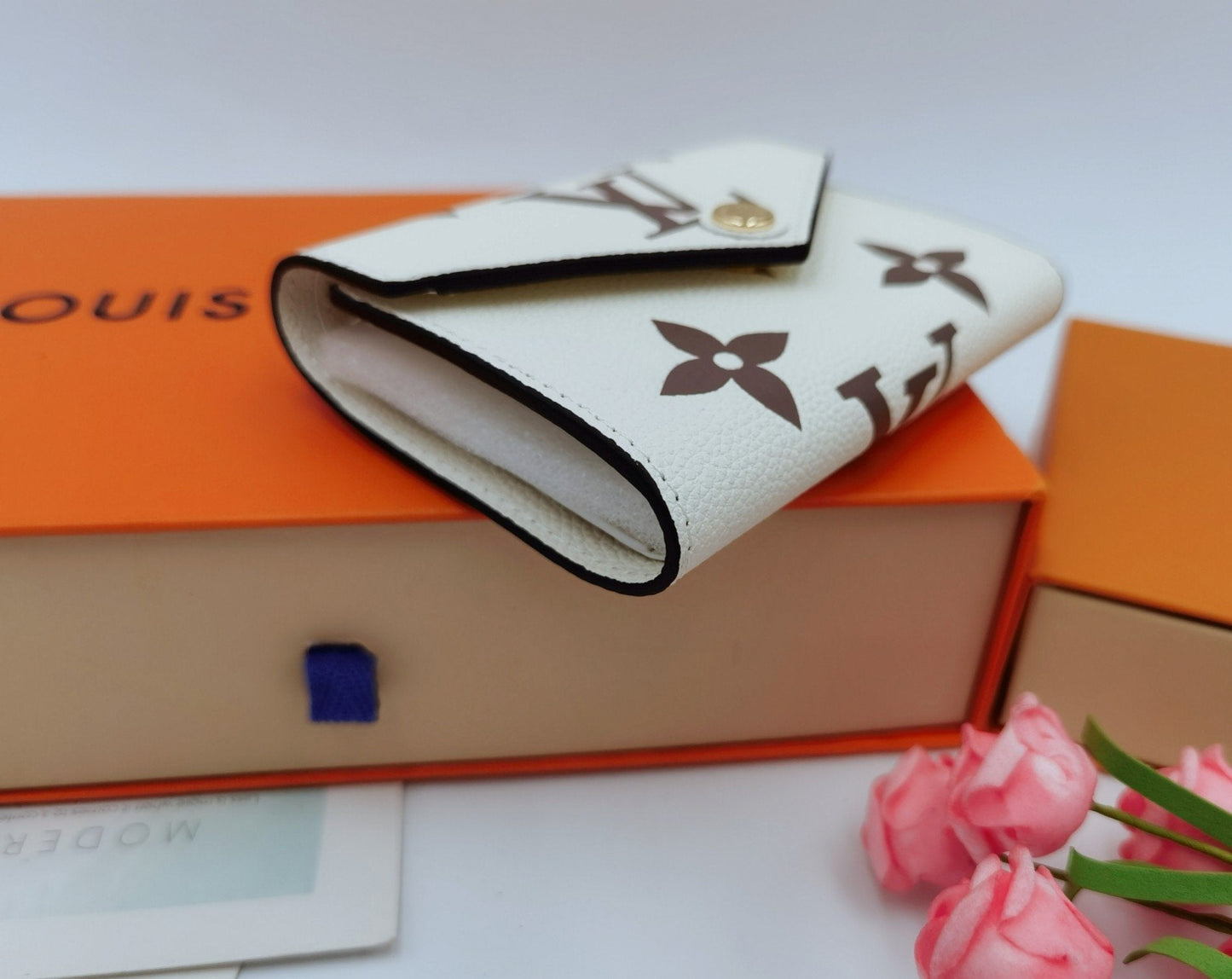 GLM - Top Quality Wallet LUV 001