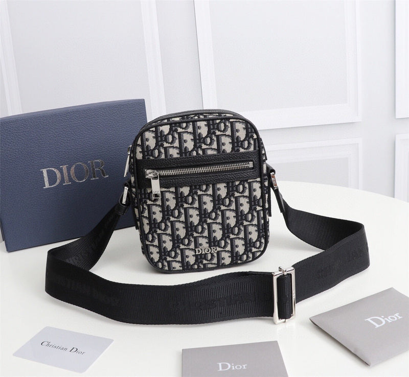 GLM - Dir Bags - 1522
