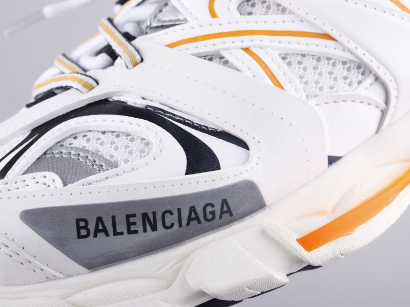 GLM - Bla Track Three Generations Sneaker