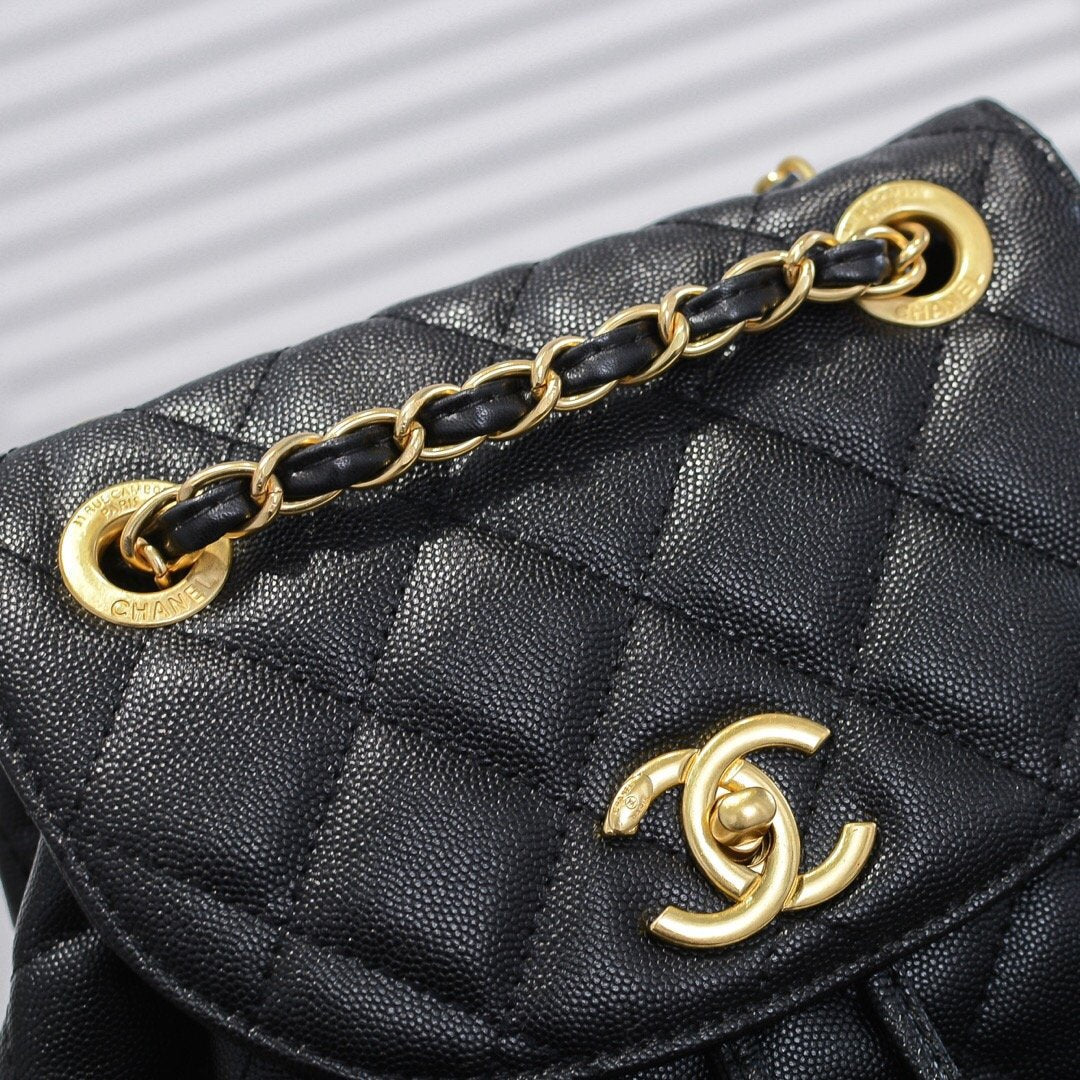 Designer bags by Chanel 085