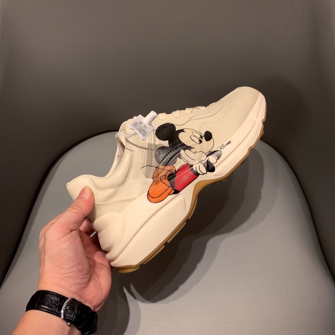 GLM-GCI  RHYTON SNEAKER WITH Mkey 131