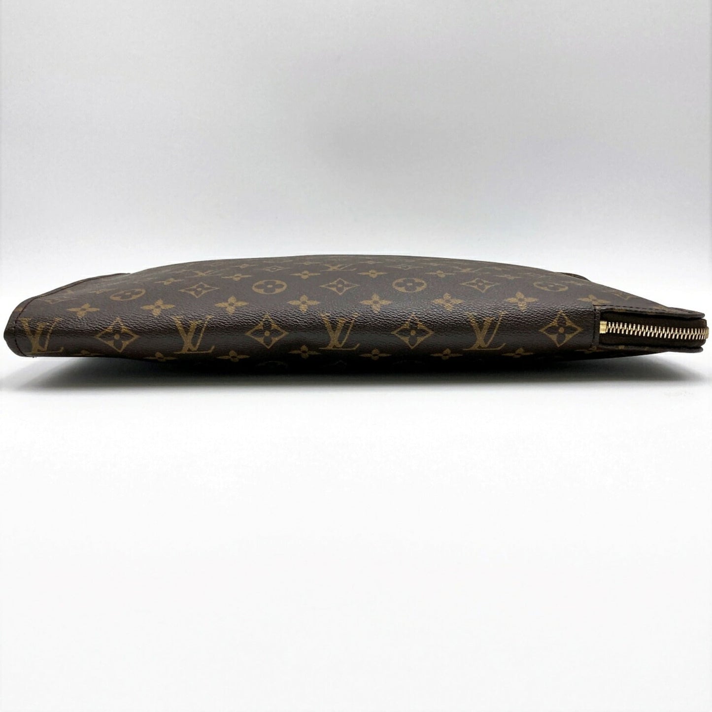 Louis Vuitton Poche Document  Canvas Clutch Bag ()