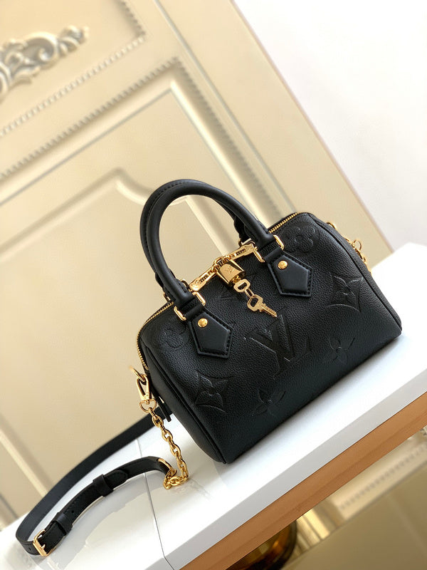 Glami - LOV Bags - 677