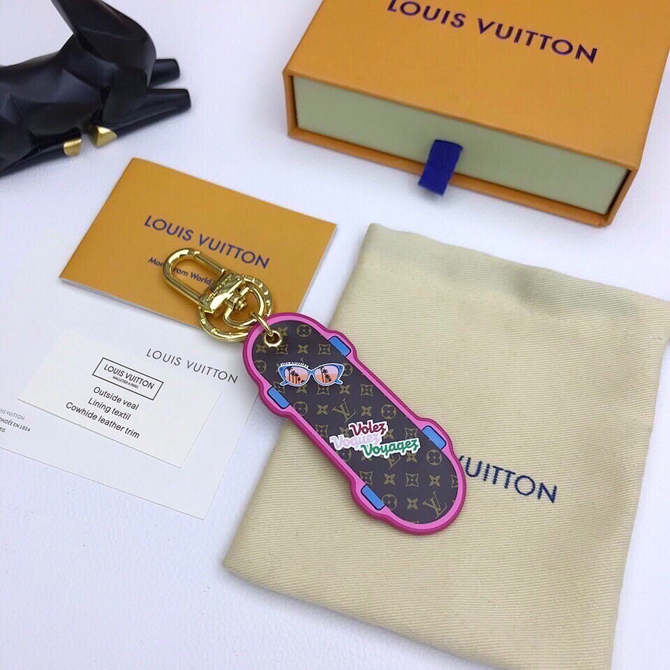 GLM - Top Quality Keychains LUV 019