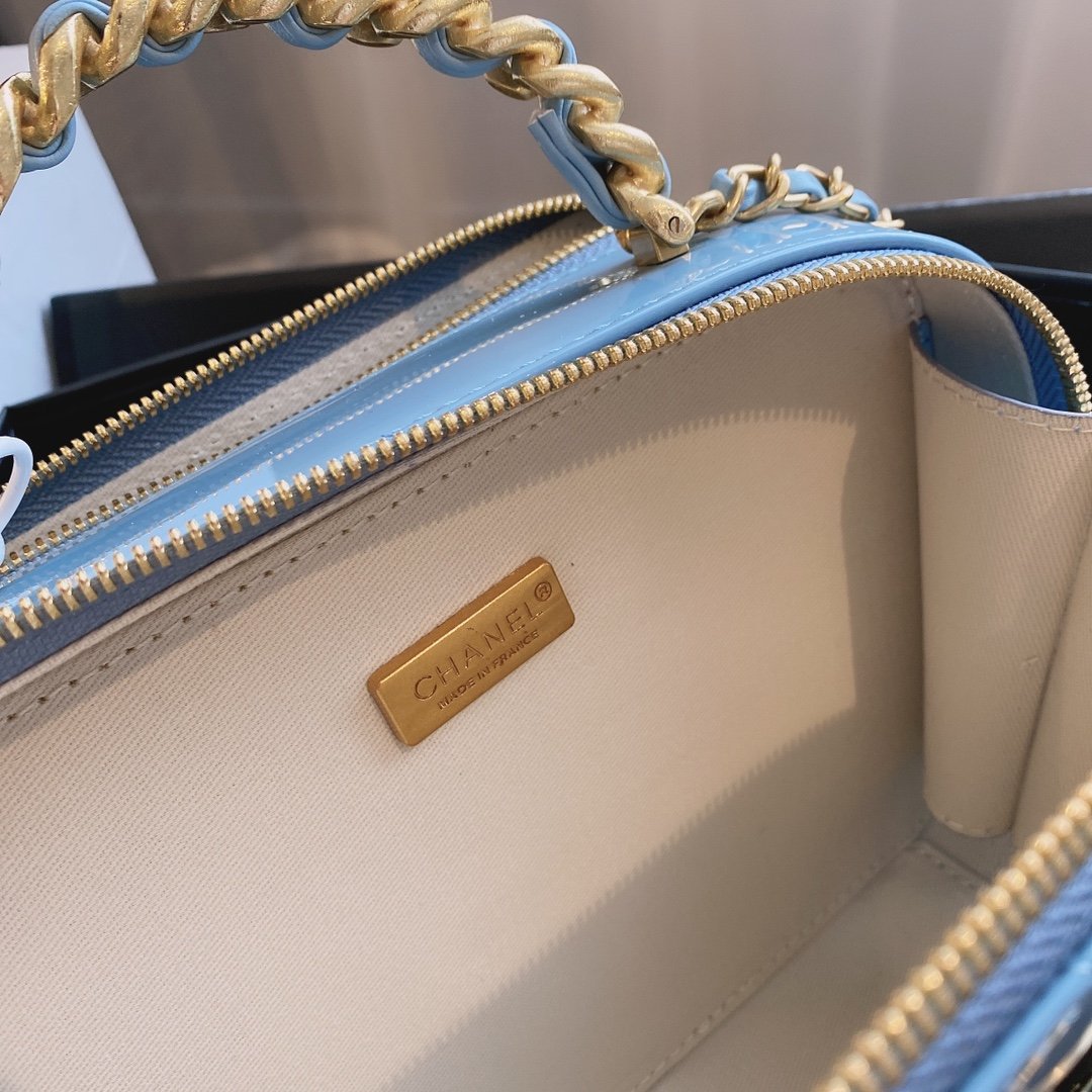 Designer bags by Chanel 147