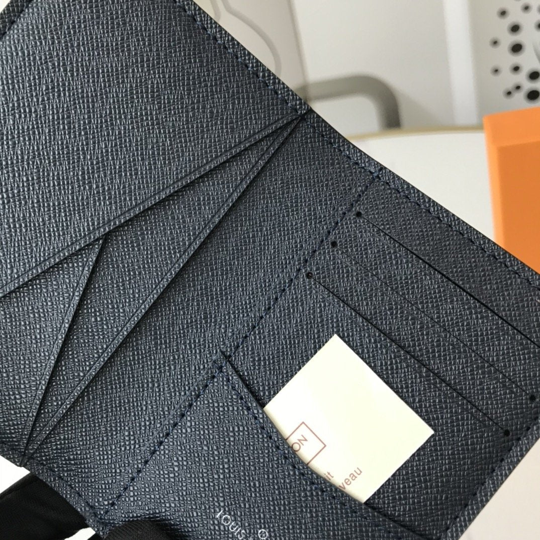 GLM - Top Quality Wallet LUV 014